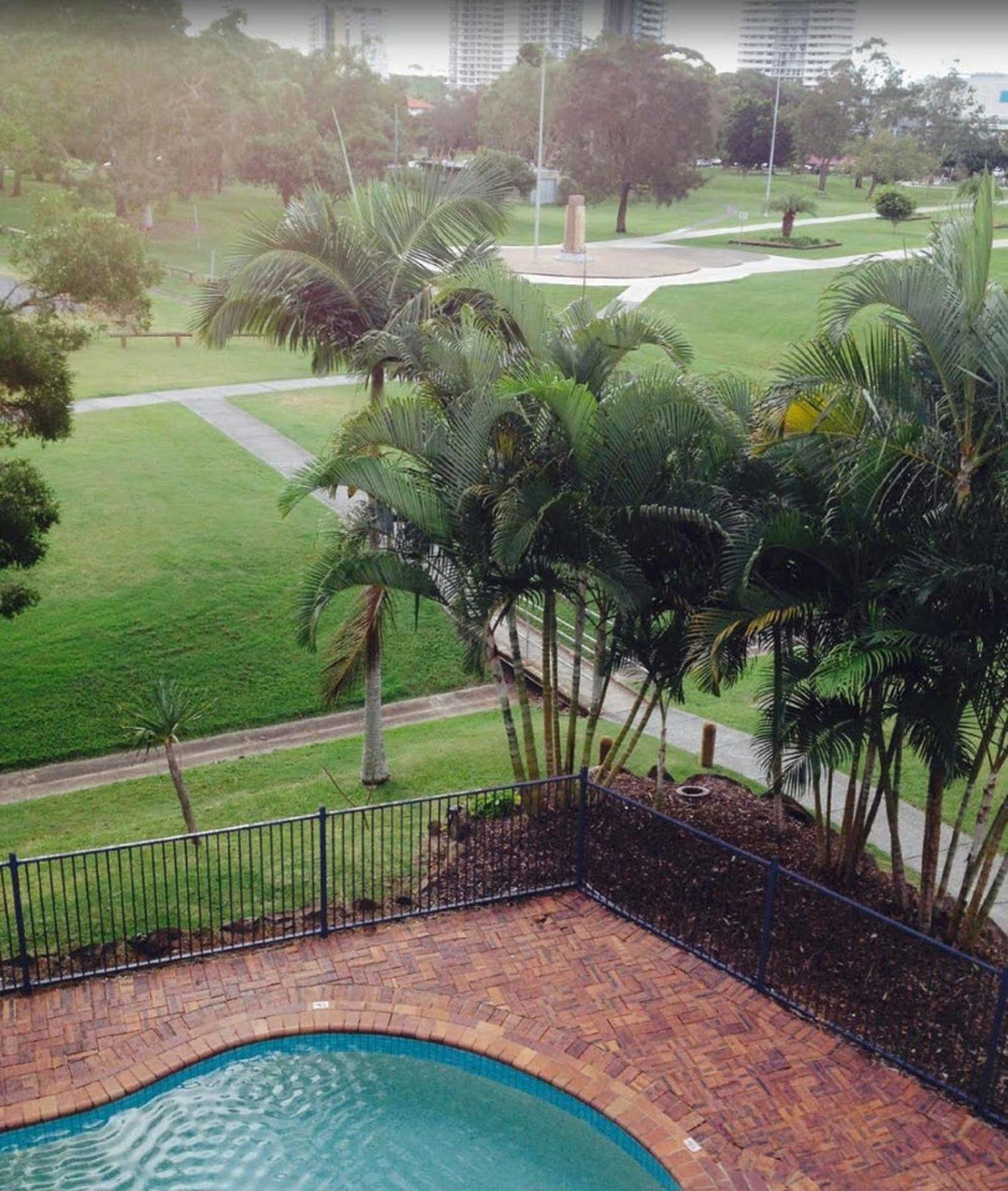 Bombora Resort - Coolangatta Exterior photo